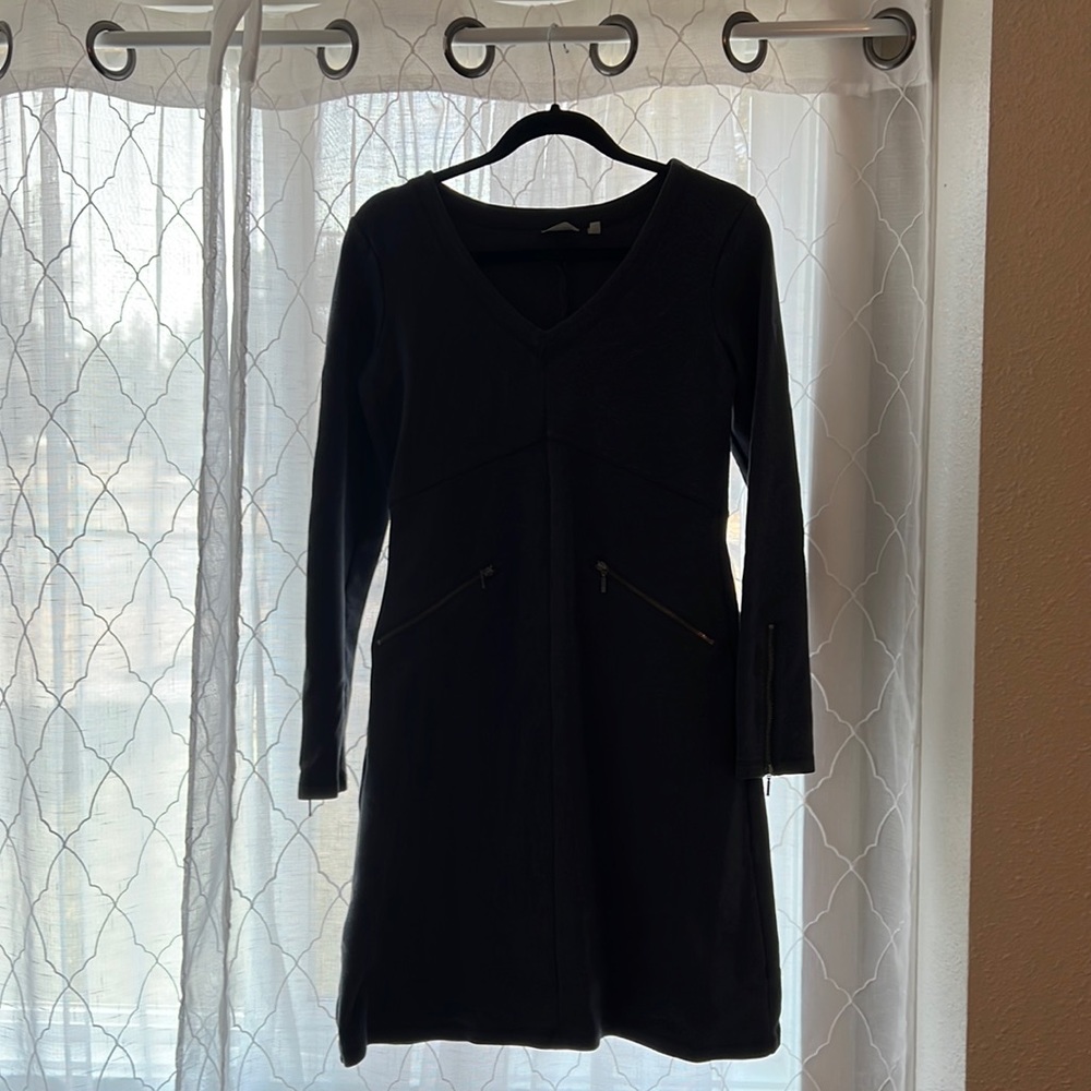 Blue Athleta dress, lightweight sweatshirt material